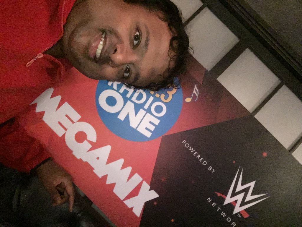 HrishiKay's tweet photo. Burning up the space @harrys_india #RadioOneMegamix @943RadioOne @HARDWELL s set now https://t.co/0bQvy6Wgfg