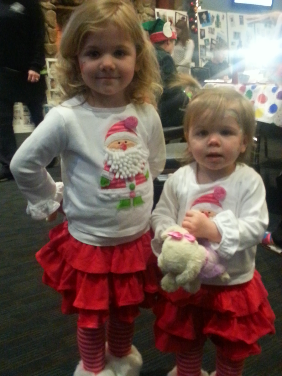 KimTunnicliffe1's tweet photo. Sisterly love @ annual Holiday Party for Military Families, hosted by #JeffCoombs Memorial Foundation. #wbz #wbznews https://t.co/24GPYSxv52
