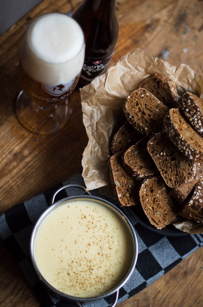 Rock City's Tip: Amersfoortse Bierkaasdip goo.gl/Gdj1Mn