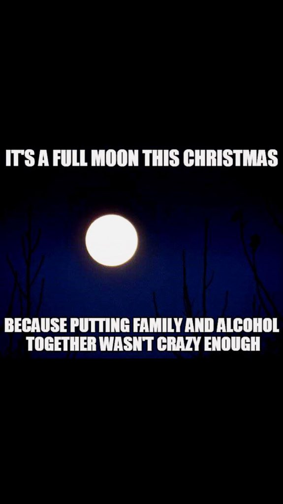 skbingham's tweet photo. Good thing my family is celebrating the 26th!!! #fullmoondecember #fullmoon #christmasmoon. https://t.co/JWJpSPAlpr