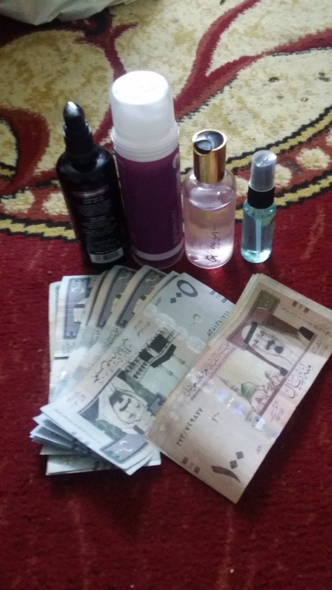 Mslih2020Mm's tweet photo. عروض خاص اليوم ويوم الاثنين أبي سالب حلو او وسيم نحوفي اذا طيزها بارزة الجسم ألا يحلم فية اي موجب https://t.co/F6E8Oxfw6U