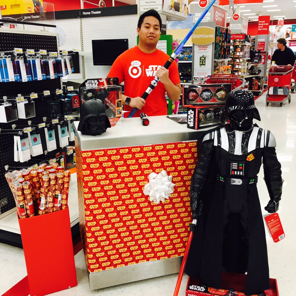 targetT1088's tweet photo. Star Wars event has kicked off!! Let the force be with you 💀 https://t.co/KnswV6vace