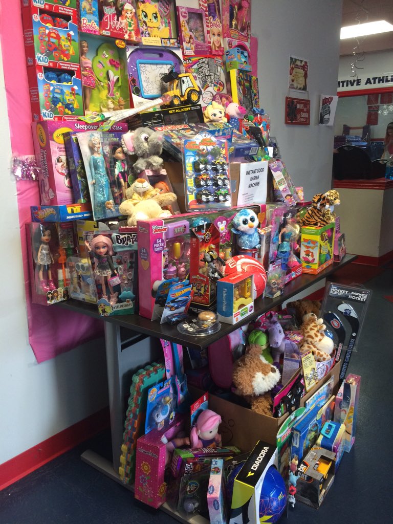 Coach Kyra tweet media