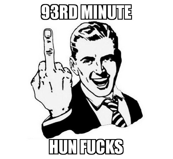 wee_Davie_Nish's tweet photo. #Hibs #champions #sevco #bottlecrashed https://t.co/MyDYr2onoS
