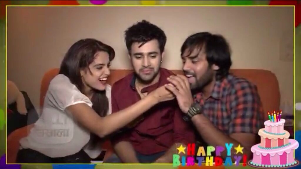 Embedded image permalink