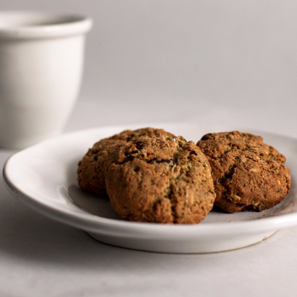 last chance to order before Christmas! enter "holidayoats" at checkout for 30% off our Spiced Orange Oat Cookies