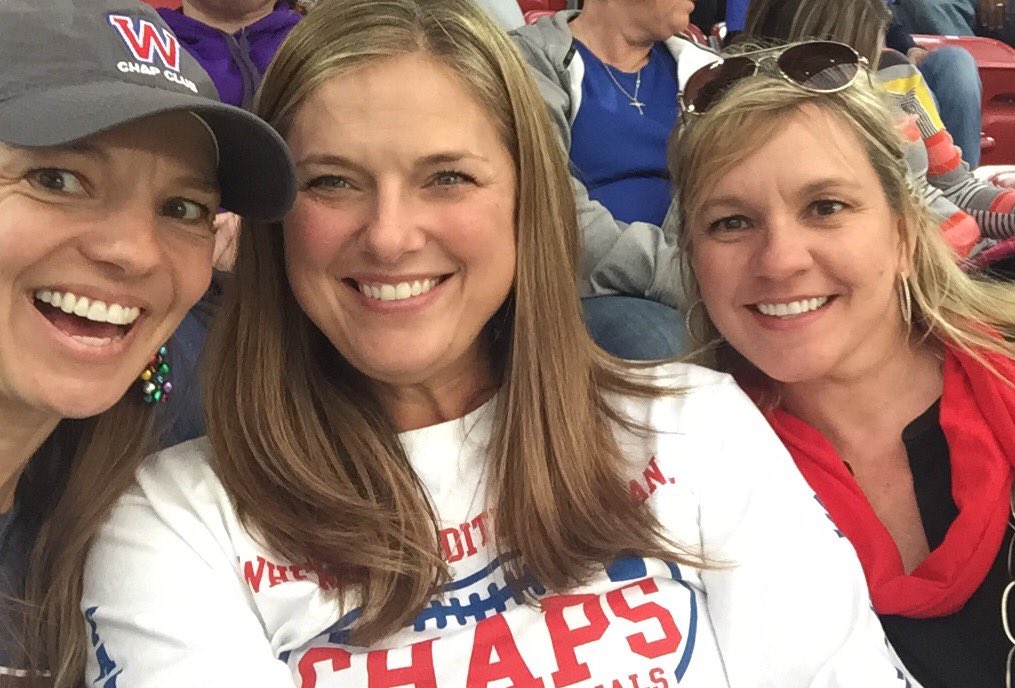 happyhuta's tweet photo. Go Chaps! #uilstate #whschaps https://t.co/Dff39U70m1