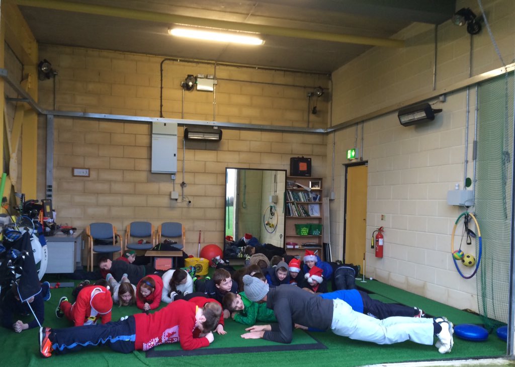 TonyProGolf's tweet image. Thanks @selfridgec595 for inspiring the juniors today @TobermoreGC #plankoff