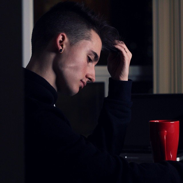 BloodLineMixed's tweet image. Drake sat down in the comfy seat that he usually preferred to sit down in. He kept questioning on what had happened&amp;gt;