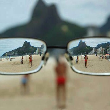 HayQueSaberlo's tweet photo. Así ve el mundo una persona con miopía. https://t.co/UYsUbwryS2