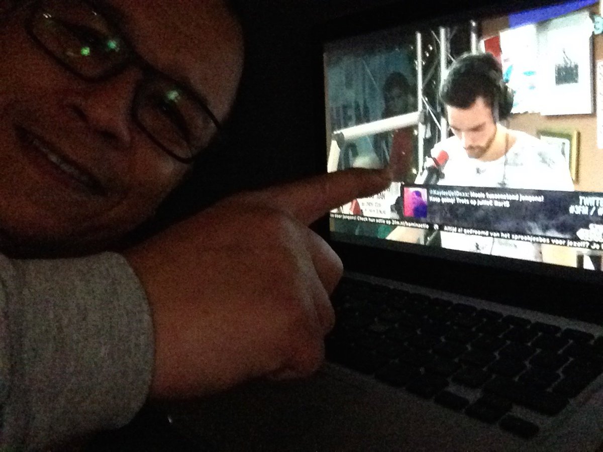 MLemaire11's tweet photo. Heerlijk de hele dag #sr15 op de laptop!! ga zo door mannen!! https://t.co/pjlswyzrMZ
