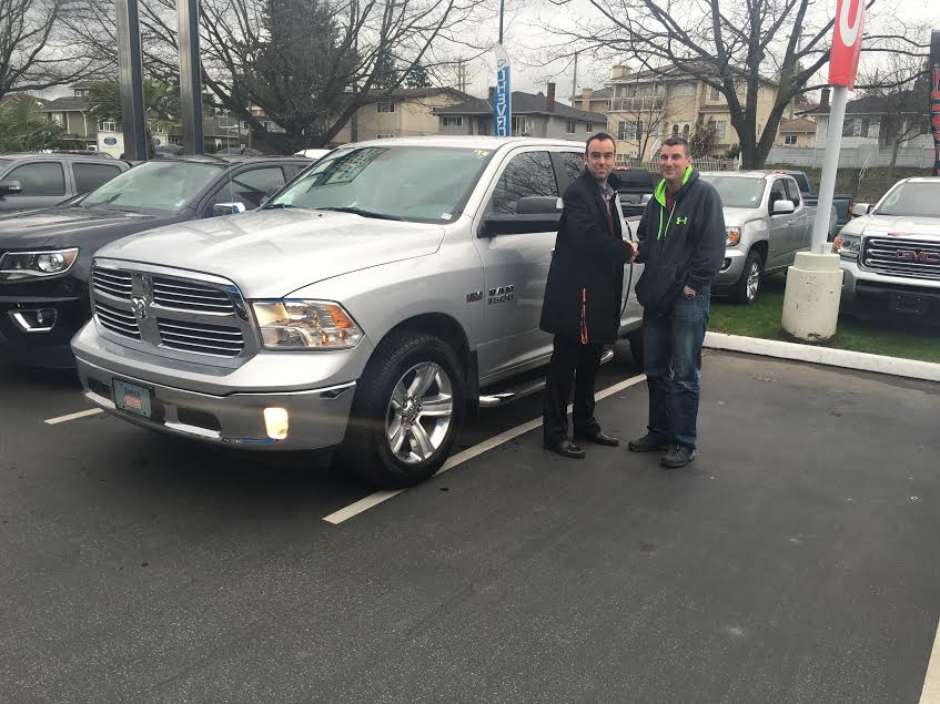 Jonathan Overton tweet media