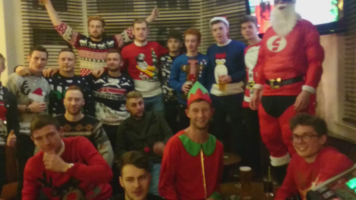 BridAlbionFC's tweet photo. And the teams out for Christmas xx 🎄 https://t.co/0afaHqnSzt