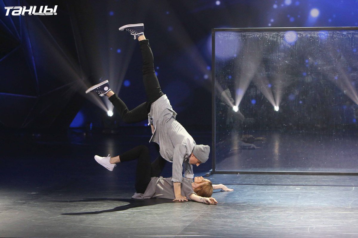 шоу танцы стася кожемяко. танцы на тнт 2023. аслан шоу танцы. мияги танцует на шоу. танцы на тнт 2022.