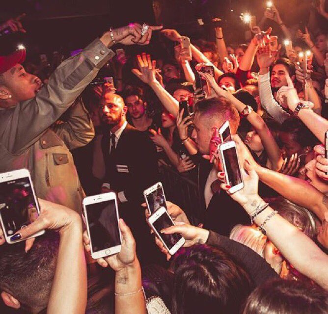Tyga's tweet photo. T -Raww https://t.co/7q14g07vr1