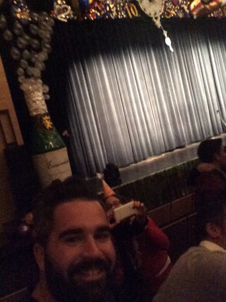 LeoSnchez's tweet photo. Hoy viendo el espectáculo "ESCÁNDALO" de la @BMMArahal #Escandalizate https://t.co/pgpmqD7EIx