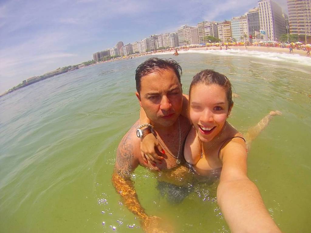 Like fish in the sea. 
#couple #couplesjourney #love #riodejaneiro #copacabana #Brazil #su… ift.tt/1k9aFpX