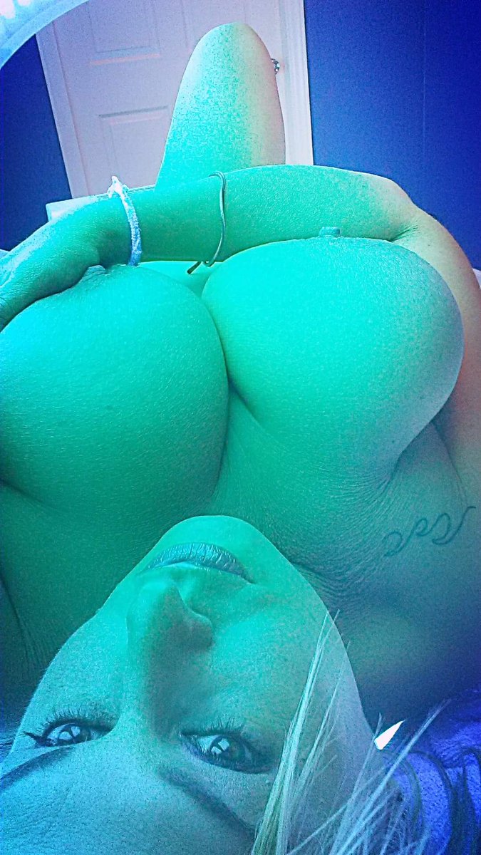 NaughtyMilf3's tweet photo. @happyrodney @bbwmedotcom @Nafic69 @BestBigBoobs @plumpassionate @BigTitBabez @ssbbw_lover69 @HuGeTits_Lover #BBW https://t.co/RdbKtBlMeO