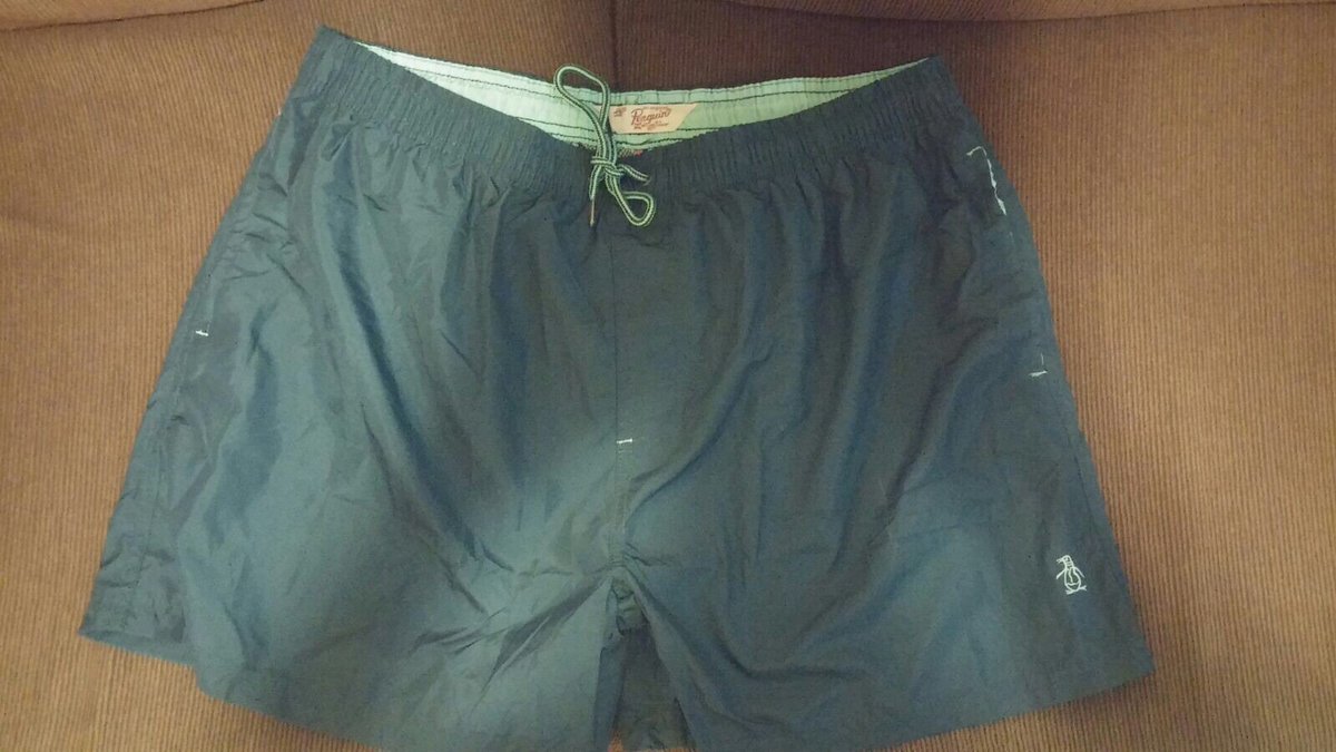 MuzzuVerano's tweet photo. UNICOS TALLES, LIQUIDACION! PARA ENTREGAR MAÑANA DOMINGO SOLO POR ZONA SUR, YAAA! Ambas XL https://t.co/q4LOeUcC2W