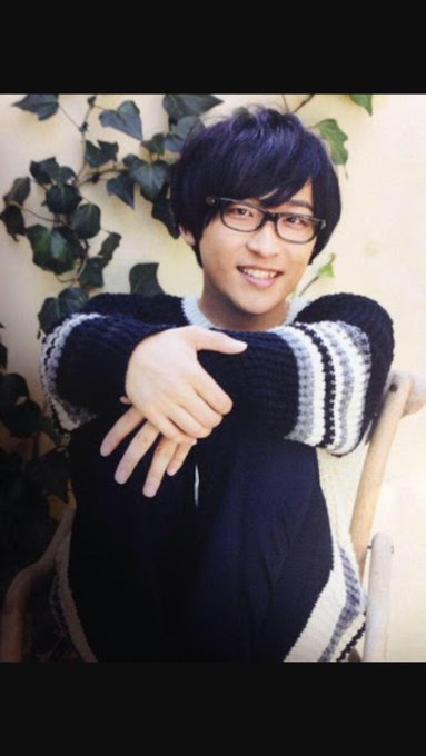 12月日は声優界の癒し眼鏡男子寺島拓篤さんの誕生日のtwitterイラスト検索結果 12月日は声優界の癒し眼鏡男子寺島拓篤さんの誕生日のtwitterイラスト検索結果
