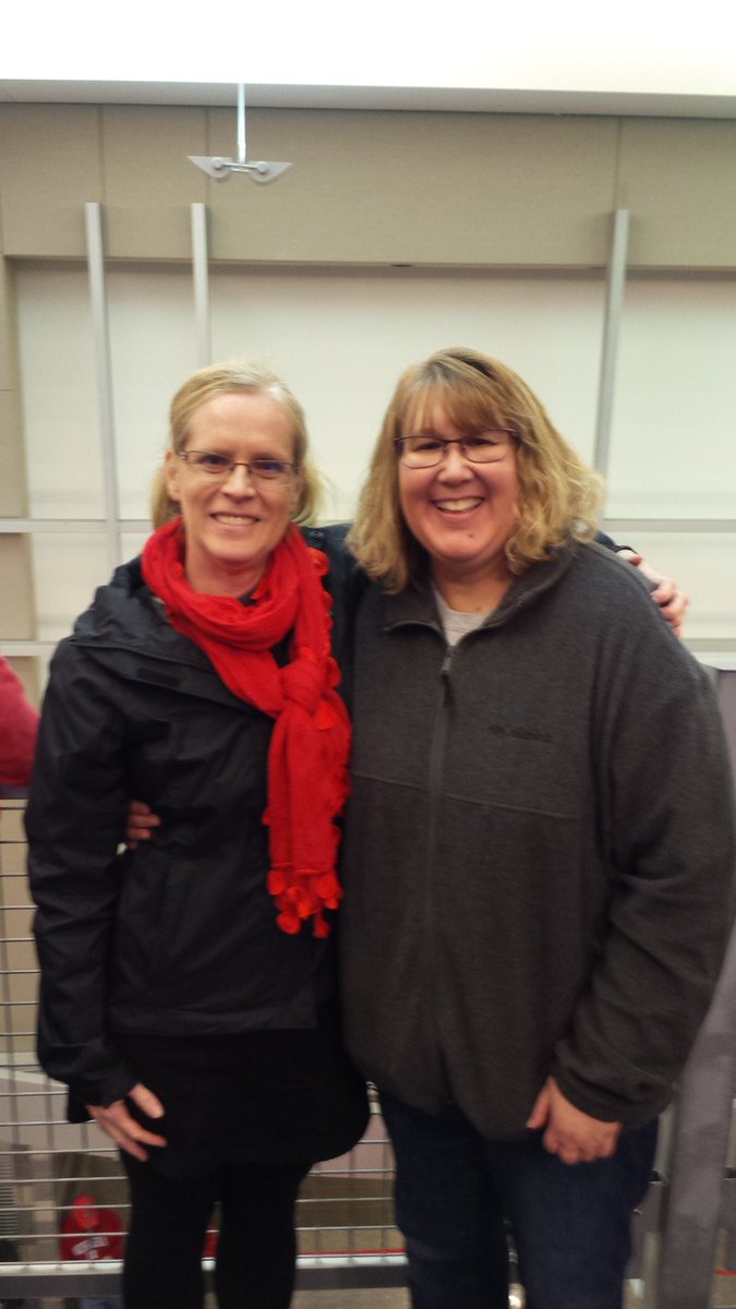 NoeNotes's tweet photo. GBR! #ncaavb https://t.co/emhBnl2344