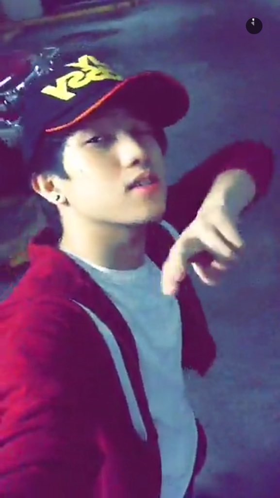 chicsersnap's tweet photo. @ranzkyle https://t.co/zDwkizx5Au