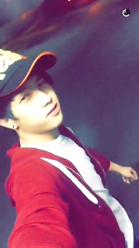 chicsersnap's tweet photo. @ranzkyle https://t.co/zDwkizx5Au