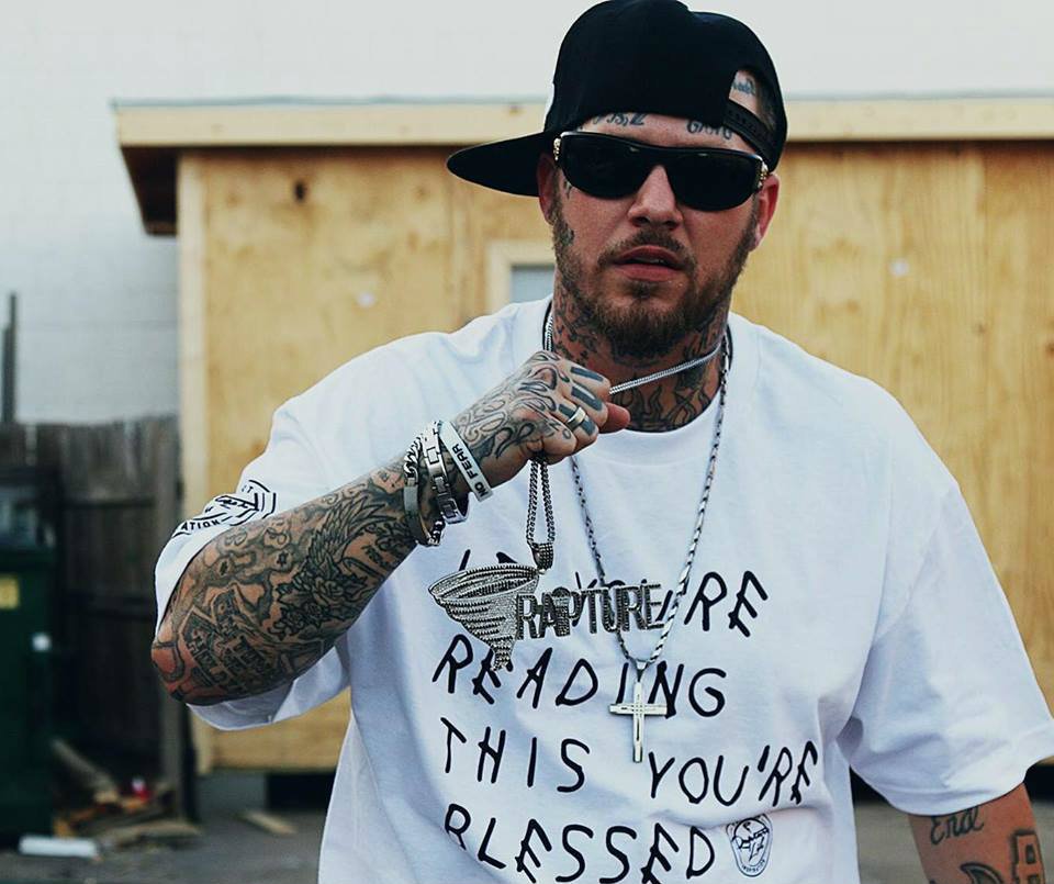 JamTheHype's tweet photo. #NEWS #HipHop #CHH #FreePyrexx

@PyRexxTBZ Arrested, @tre9online brings clarity https://t.co/oVofNJHtK3 https://t.co/ibcsaX0yXE