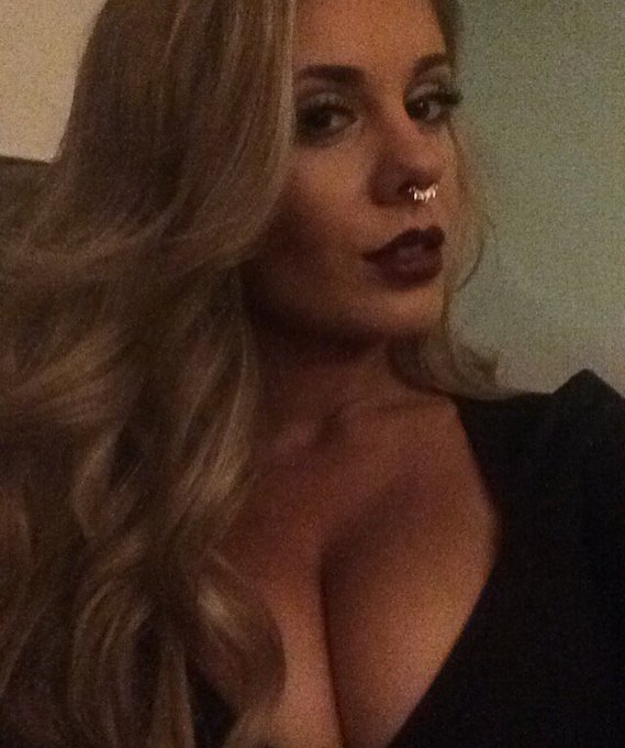 #Mood 😈 https://t.co/GyOdAKhkCE<a href="/tag/mood"class="tags">#Mood</a>