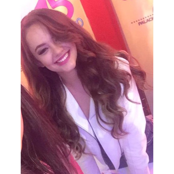 AleMullerFK's tweet photo. Sonrie! Es gratis 😃❤️ https://t.co/c16q5Wi5OS