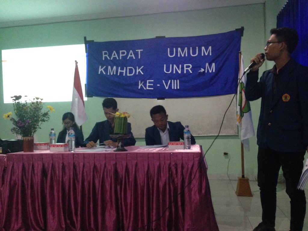 kmhdkunram's tweet photo. [live-report] sedang berlangsung laporan pertanggungjawaban kepengurusan KMHDK masa bakti 2015 https://t.co/OvfGhQpcDv