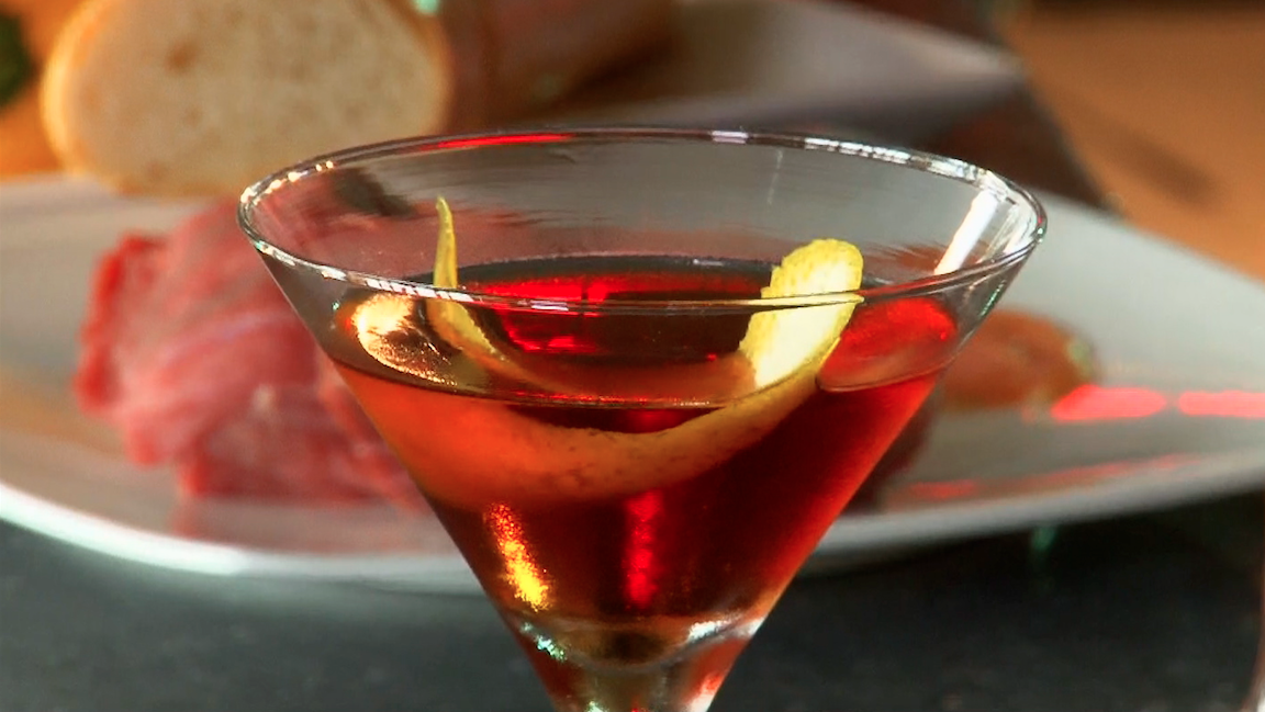 CanalTreceCO's tweet photo. Hoy #PlanChef es para mayores de edad  porque vamos a preparar los más deliciosos cocteles con @sabor_usa https://t.co/U1DIBhyNFA