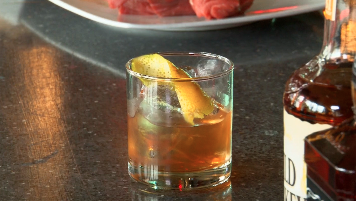 CanalTreceCO's tweet photo. Hoy #PlanChef es para mayores de edad  porque vamos a preparar los más deliciosos cocteles con @sabor_usa https://t.co/U1DIBhyNFA