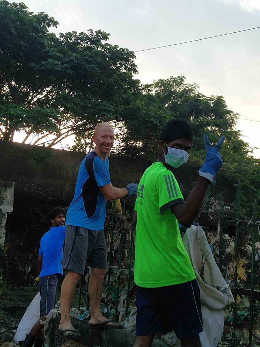 anutamukherjee's tweet photo. The man himself, @petervangeit doing his bit @Chennairunners @CTCTrek  #ChitranagarCleanup #ChennaiFloods https://t.co/GQwZhmfodF