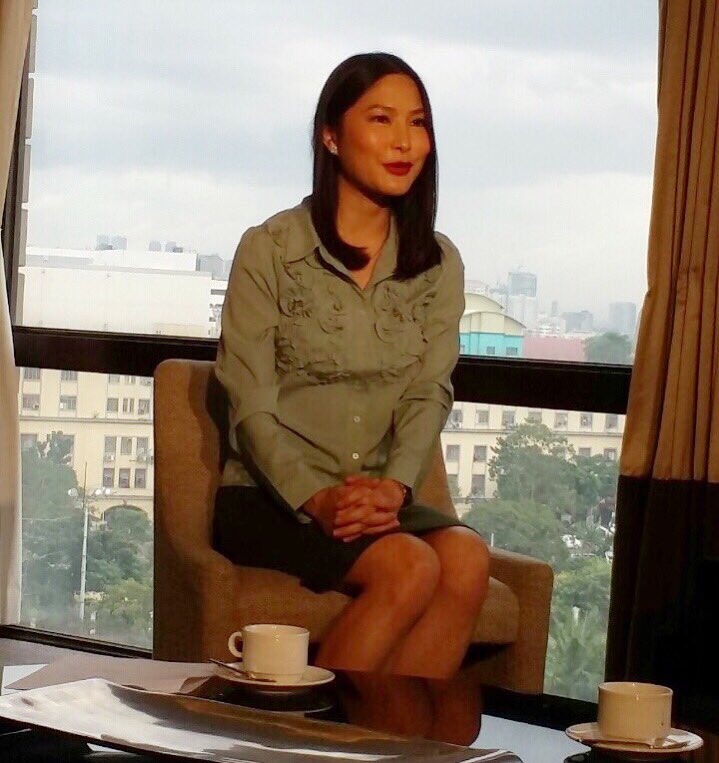 AttyKarenJimeno's tweet photo. #Elections2016 issues explained w/ former #COMELEC Chair Brillantes today at 1PM on @cnnphilippines #LegalHD https://t.co/yeiRLSaaUw