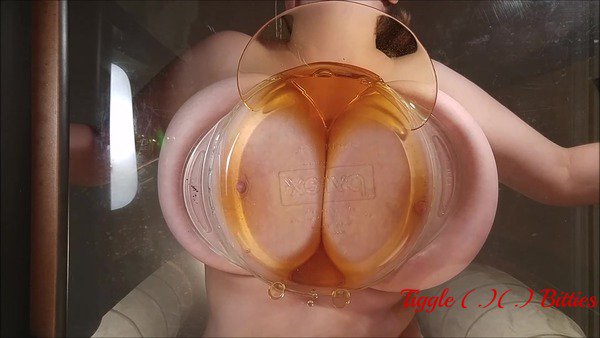 Honey Dipped Tig is here! #plexiglass #honeytits #fun https://t.co/sC9oGs0YUF @modelcentro https://t<a href="/tag/plexiglass"class="tags">#plexiglass</a><a href="/tag/honeytits"class="tags">#honeytits</a><a href="/tag/fun"class="tags"><span>#fun</span></a>
