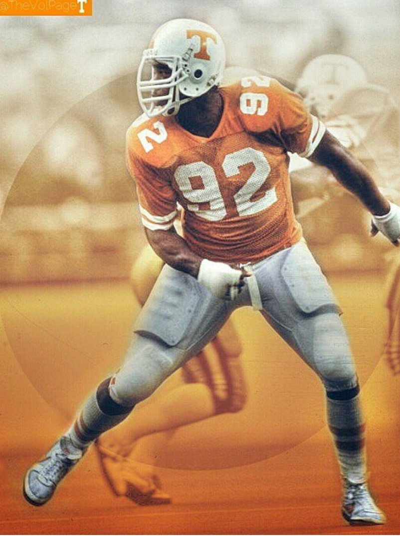Almost too late, but Happy Birthday to the GOAT, Reggie White!! 