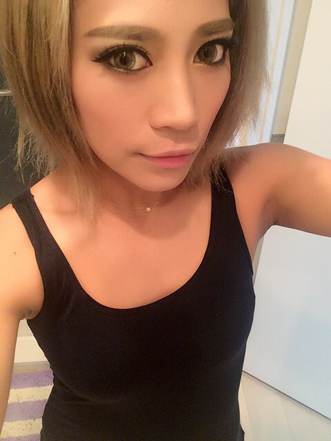 JAS86_churasun6's tweet photo. 色がめっちゃ綺麗だから、メイクやシーンによって使い分けてるよ😉♡
#roseberry
#ローズベリー
#カラコン
#14.8mm
#PureHazel
#ピュアヘーゼル
https://t.co/197Wo1wWqG https://t.co/8u8MMWLrM7