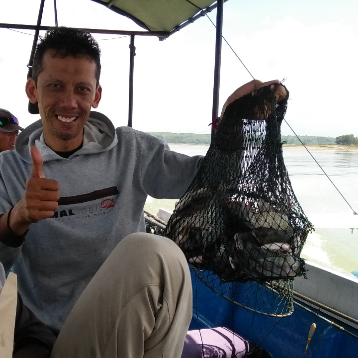 Donfajrio's tweet photo. Go fishing, lumutan @ WGM wngiri https://t.co/NJm9bLi5ya