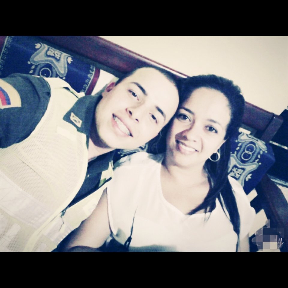 __AlejoDiaz's tweet photo. Amor de mis días😻👑👫 https://t.co/J240S3UrHP