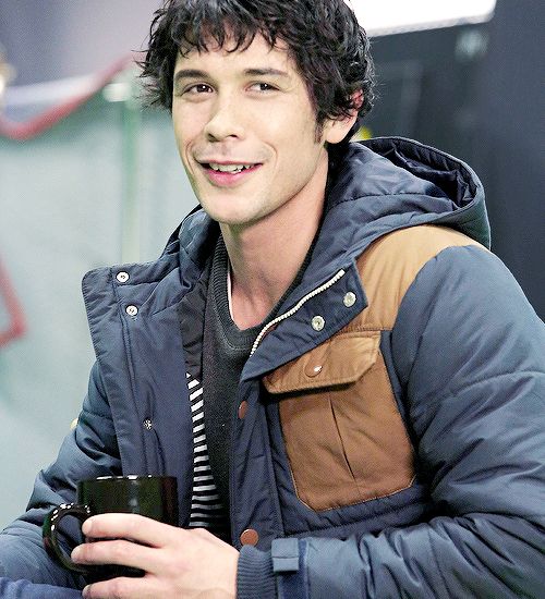  BobMorleyBRA: WildpipM casa comigo? eu nunca te pedi nada HAPPY BDAY BOB MORLEY FROM B 