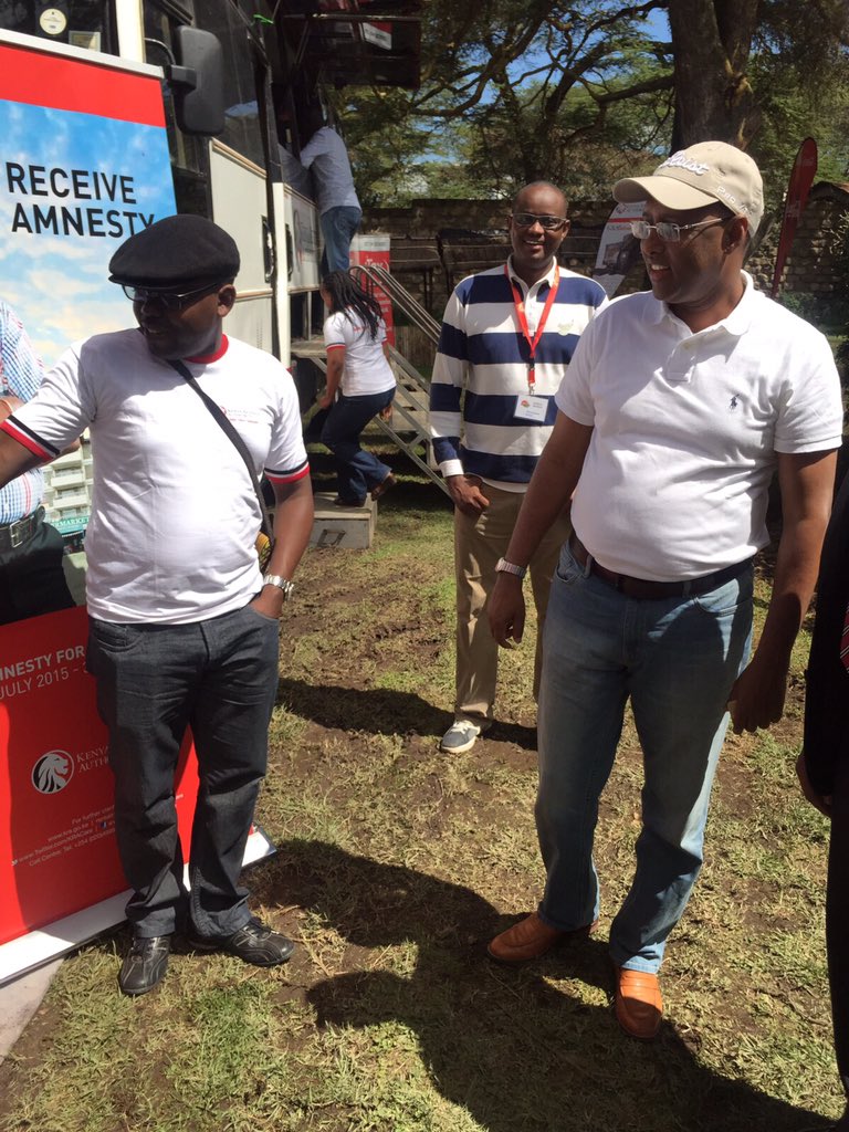 kmwaura2k's tweet photo. #2015acceleratorbootcamp with Waziri. Thanks for visiting our stand and enlightening entrepreneurs. https://t.co/h2a15eMLnD