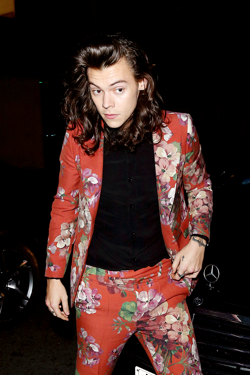 harryphotoss's tweet photo. https://t.co/Jq1OJqIAIb