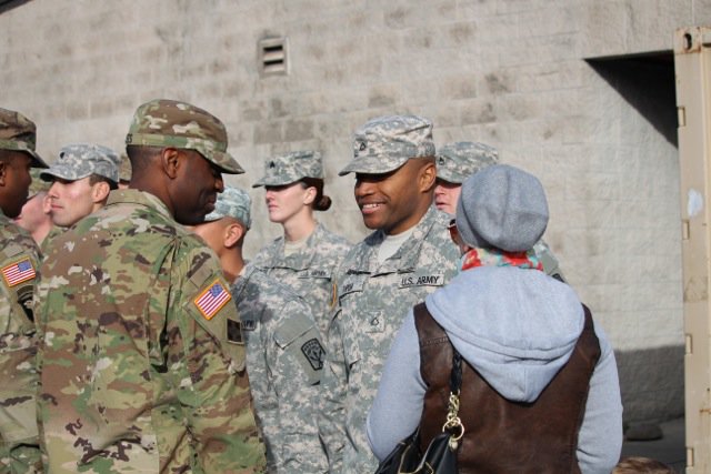523dTC's tweet photo. #523dTC #Soldiers get promoted. #USArmy #JBLM https://t.co/CJhbtkG4PM