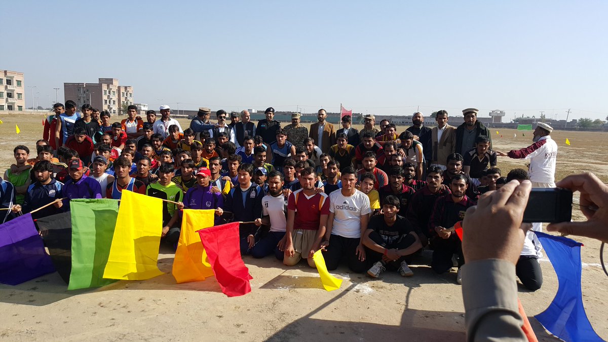 DCLakkiMarwat's tweet photo. Lakki Marwat Sports Gala Dec 2015 @KPKUpdates @OurKpk @infokpgovt https://t.co/XquLXZGacC