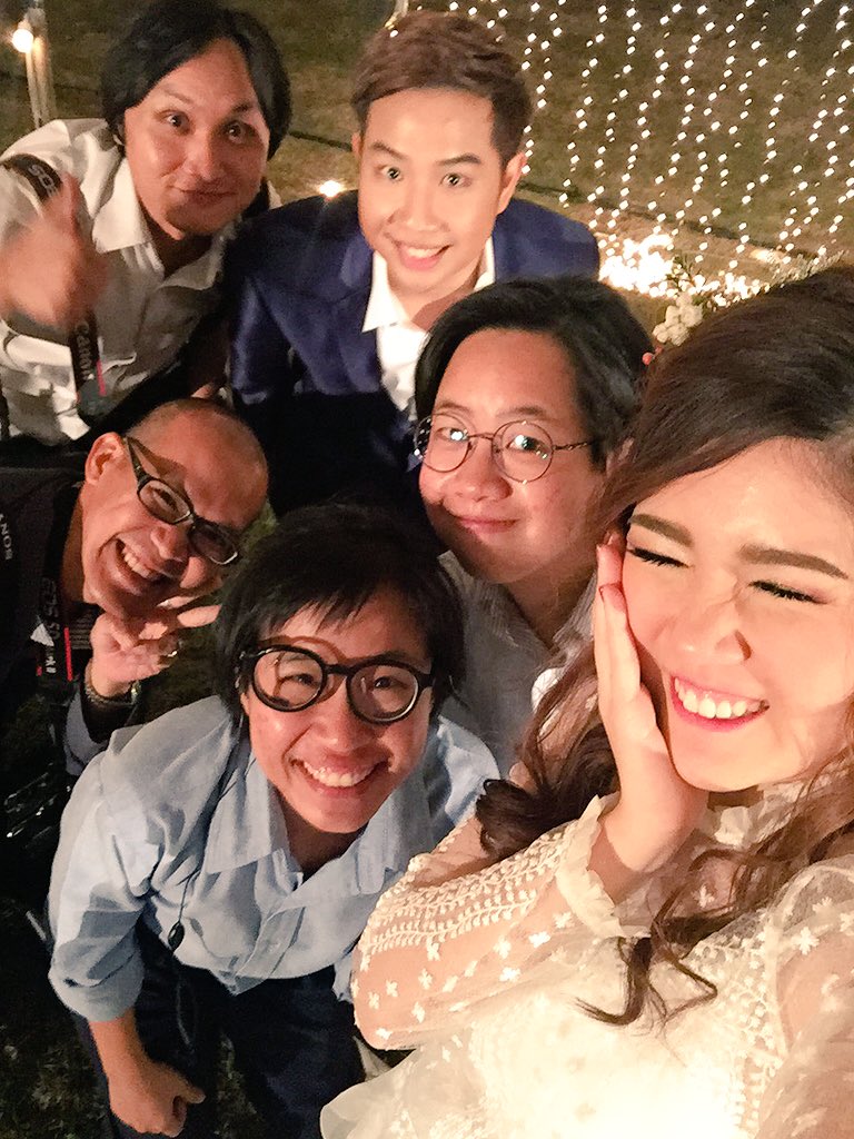 irishxmm's tweet photo. The best team work ever! Thanks for everything♥︎ #sabudbobstudio #nysmakeup #mint047photography #mickeydinthewedding https://t.co/v9YCwHleby