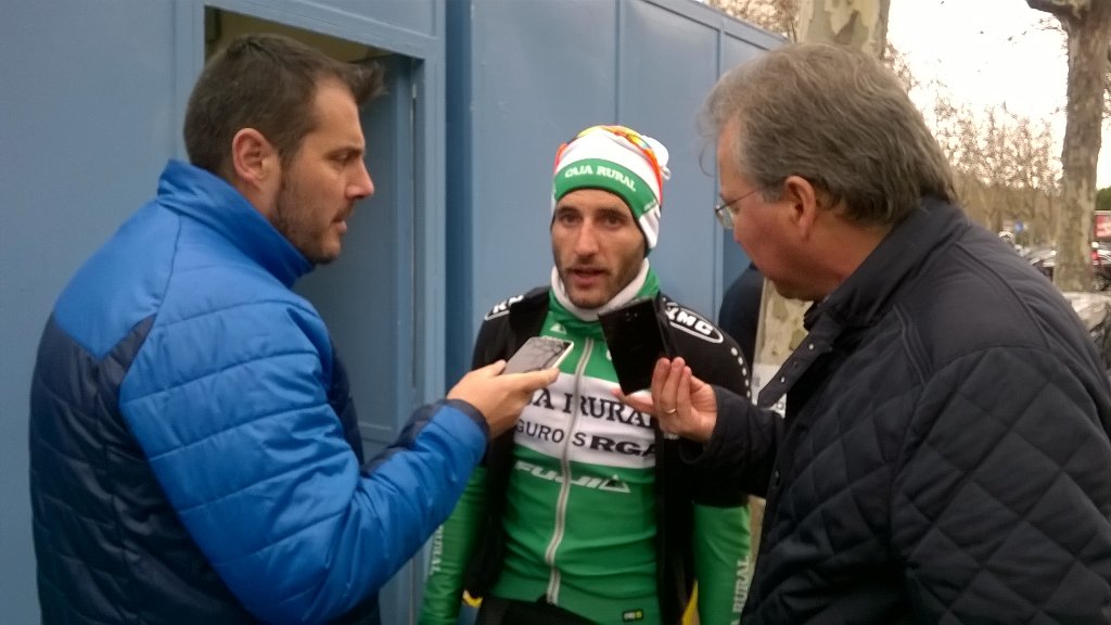 CiclismoBurgos's tweet photo. @BarberoCbc gana la IX Carrea del Pavo @CCBurgales por delante de @angelfuentespa y @santamaria_osm https://t.co/JsGFXRyTsS