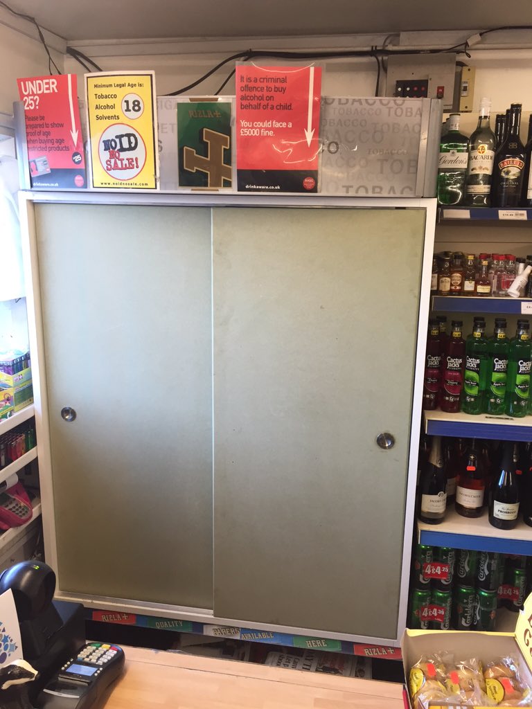 flatpackplus's tweet image. A very happy #rdb #compliant customer. #cigarette #gantry #doors #supplied #fitted @AsianTrader