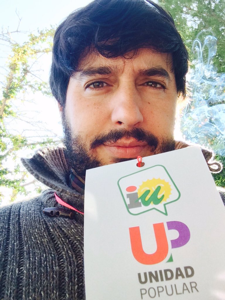 franikuki's tweet photo. #Garzoners y wapo a partes iguales #EleccionesGenerales2015 
#Vamos a dar la sorpresa! @agarzon https://t.co/xaPJ36FOZG