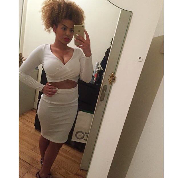 fiidji's tweet image. White ⚪️😘